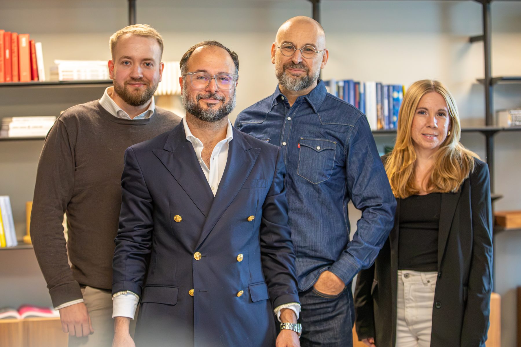 Teamet på SEVR som hjälper bolag att effektivisera ekonomifunktionen med AI